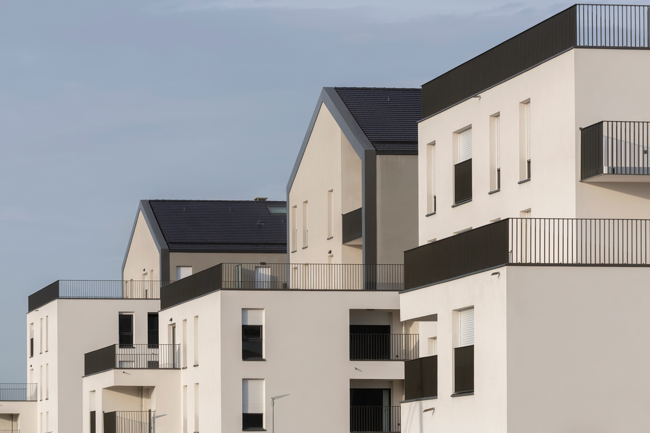 Margny-lès-Compiègne, Venette, LOTS 5V ET 3M, logements, logements sociaux, balcons, terrasses, commerces, gradins, HGA – Hubert Godet Architectes