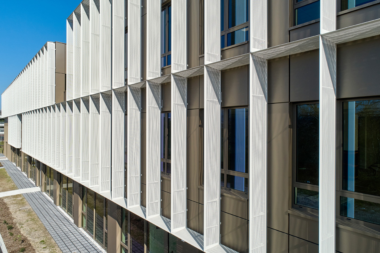 Innolin, façade, brise-soleil, groupama, HGA – Hubert Godet Architectes